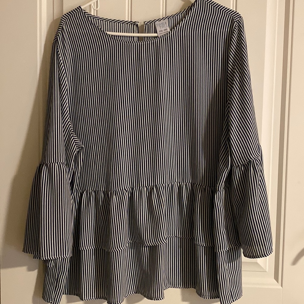 NWOT PEPLUM BLOUSE WITH TIERED RUFFLES XXL
